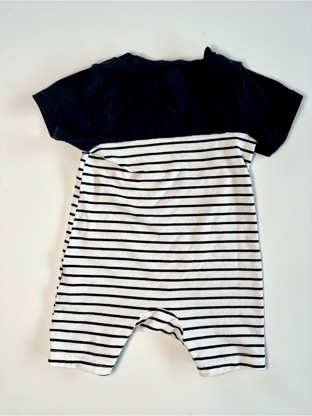 Striped Short-Sleeve Hoodie Baby Rompers Tan Pocket - Black & White -3 Pack - Picture 10 of 11